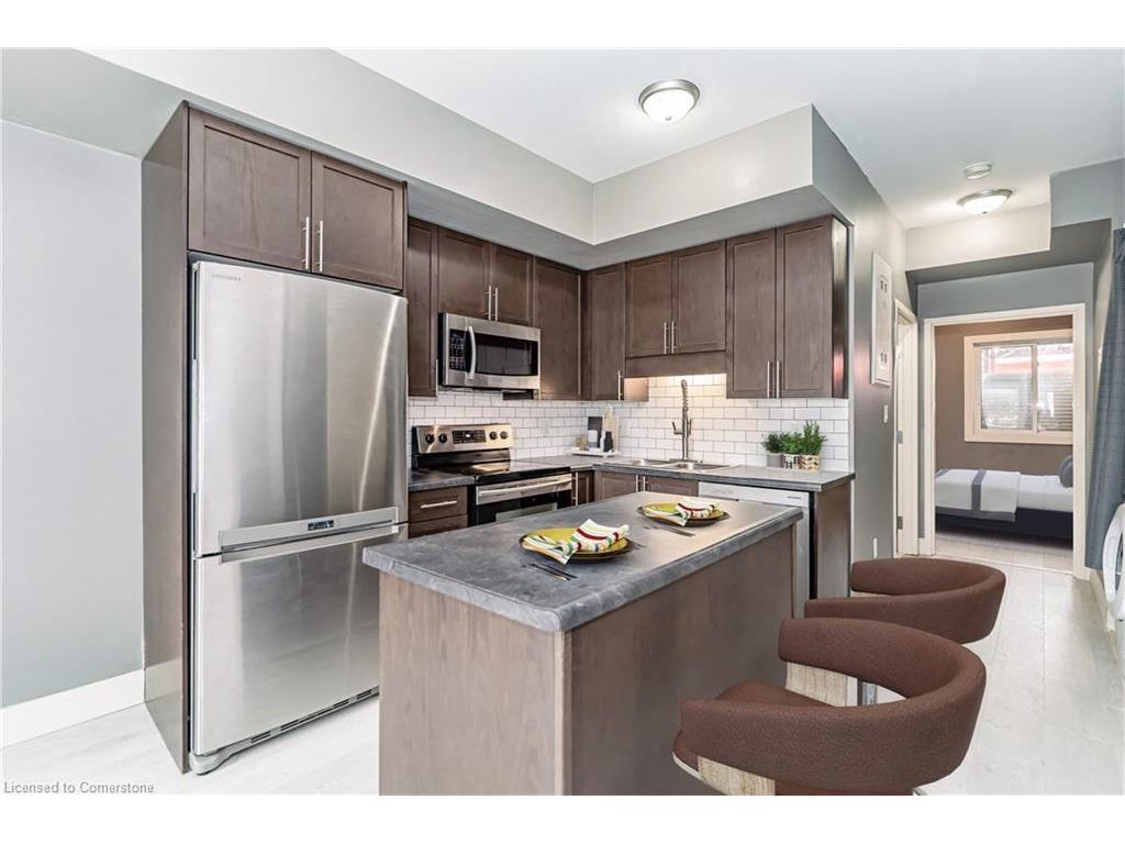 









689


Doon Village

Road, 101,
Kitchener,




ON
N2P 1A1

