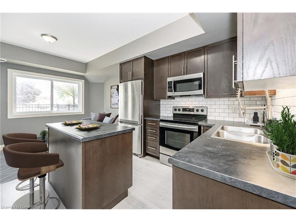









689


Doon Village

Road, 101,
Kitchener,




ON
N2P 1A1

