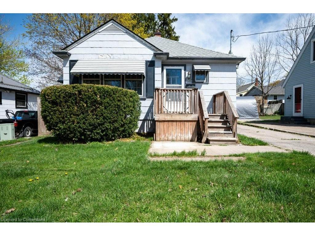 









821


James

Street,
Woodstock,




ON
N4S 1R9

