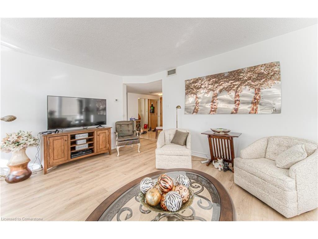 









4


Willow

Street, 302,
Waterloo,




ON
N2J 4S2

