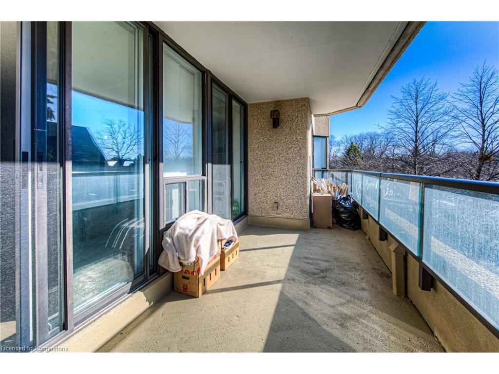 









4


Willow

Street, 302,
Waterloo,




ON
N2J 4S2

