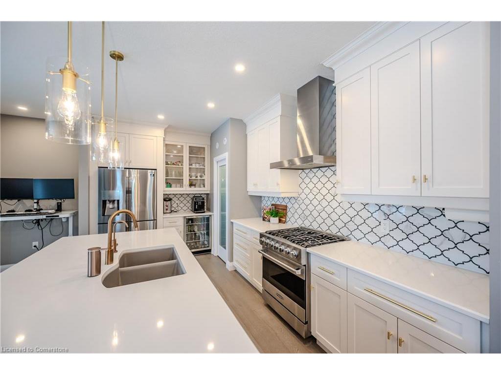 









114


Lovett

Lane,
Guelph,




ON
N1G 0G9

