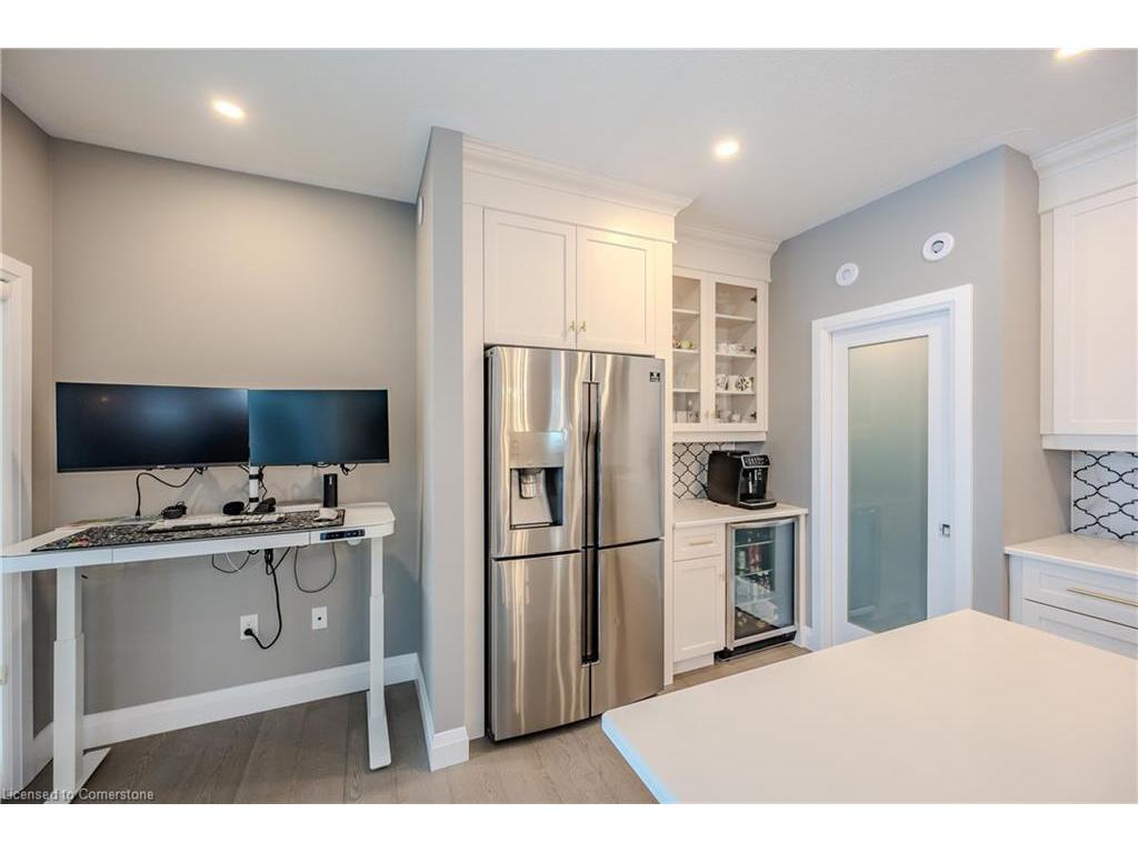 









114


Lovett

Lane,
Guelph,




ON
N1G 0G9


