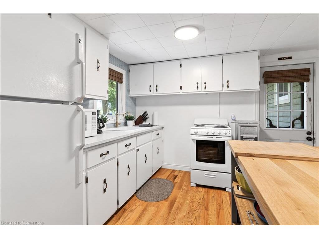 









282


Widgeon Cove

Road,
Northern Bruce Peninsula,




ON
N0H 2T0

