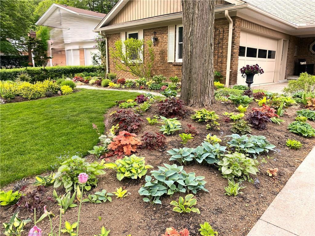 









173


Ripplewood

Crescent,
Kitchener,




ON
N2M 4R9

