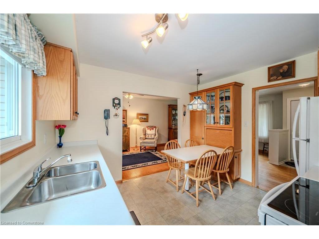 









41


Ridgeway

Avenue,
Guelph,




ON
N1L 1G8

