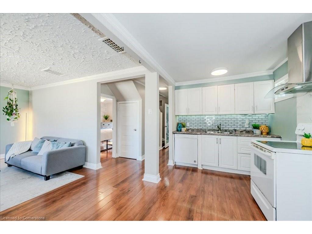 









91


Glen

Road,
Kitchener,




ON
N2M 3E9


