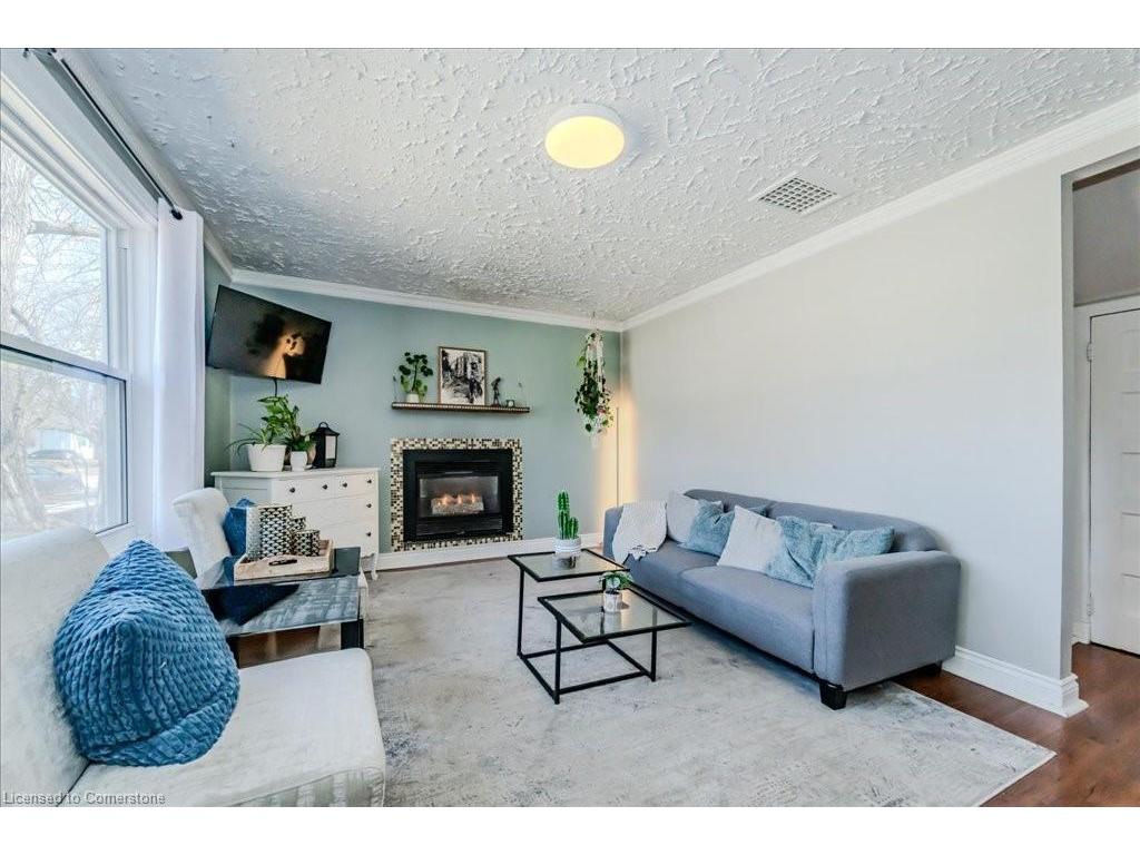 









91


Glen

Road,
Kitchener,




ON
N2M 3E9

