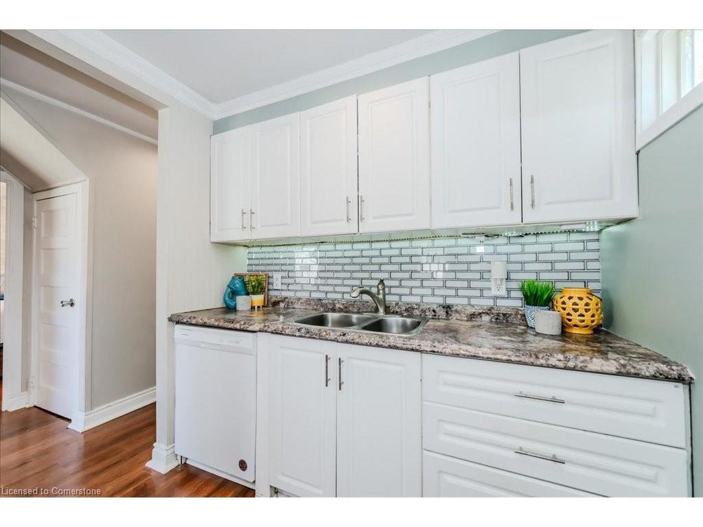 









91


Glen

Road,
Kitchener,




ON
N2M 3E9

