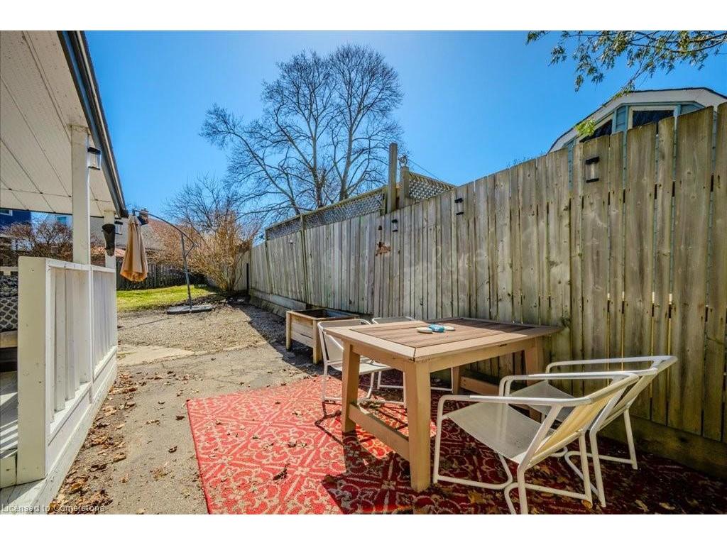 









91


Glen

Road,
Kitchener,




ON
N2M 3E9

