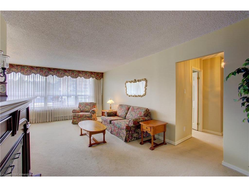 









45


Westmount

Road North, 101&103,
Waterloo,




ON
N2L 2R3

