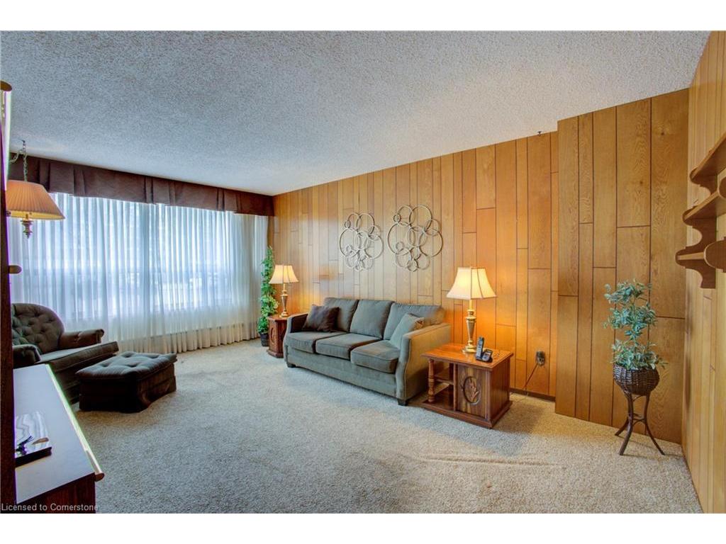 









45


Westmount

Road North, 101&103,
Waterloo,




ON
N2L 2R3


