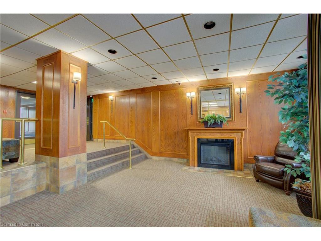 









45


Westmount

Road North, 101&103,
Waterloo,




ON
N2L 2R3

