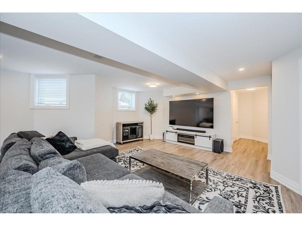









4663


Wellington 35

Road,
Puslinch,




ON
N1H 6J3

