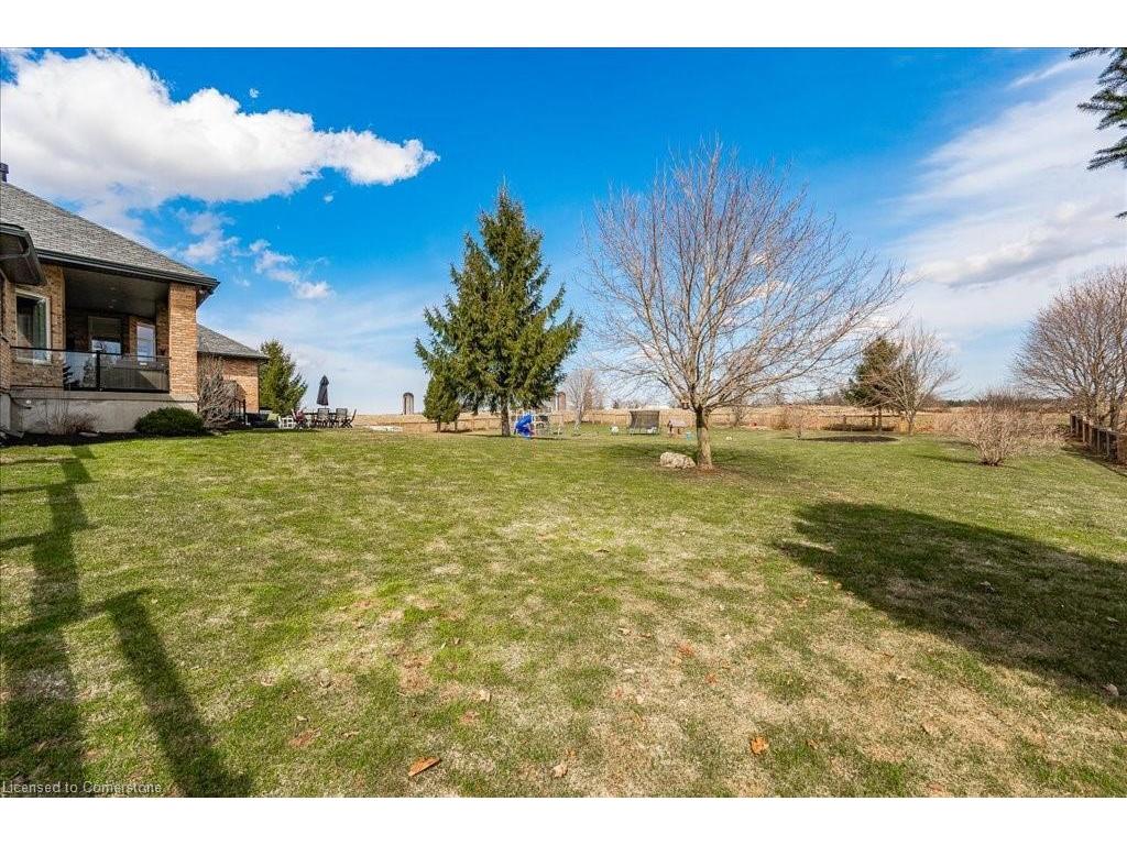 









4663


Wellington 35

Road,
Puslinch,




ON
N1H 6J3

