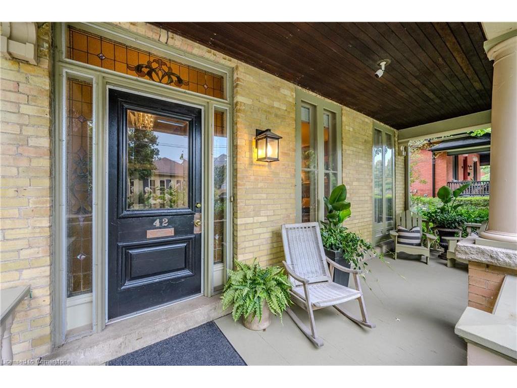 









42


Liverpool

Street,
Guelph,




ON
N1H 2K9

