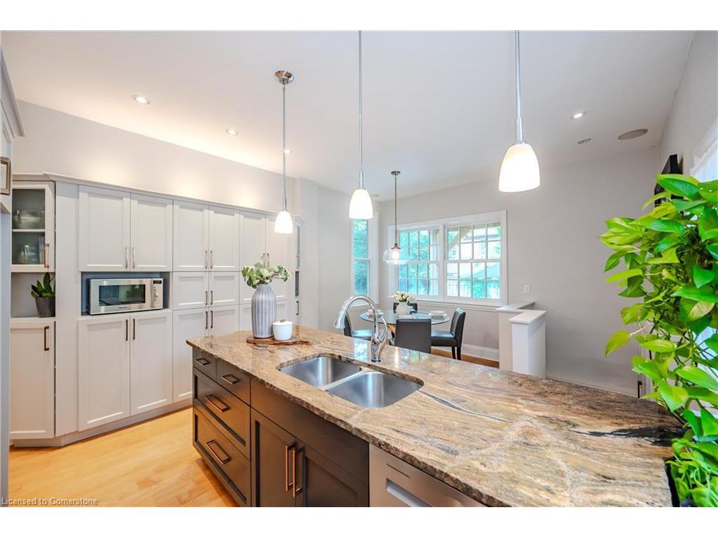 









42


Liverpool

Street,
Guelph,




ON
N1H 2K9

