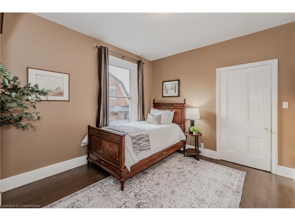 









42


Liverpool

Street,
Guelph,




ON
N1H 2K9

