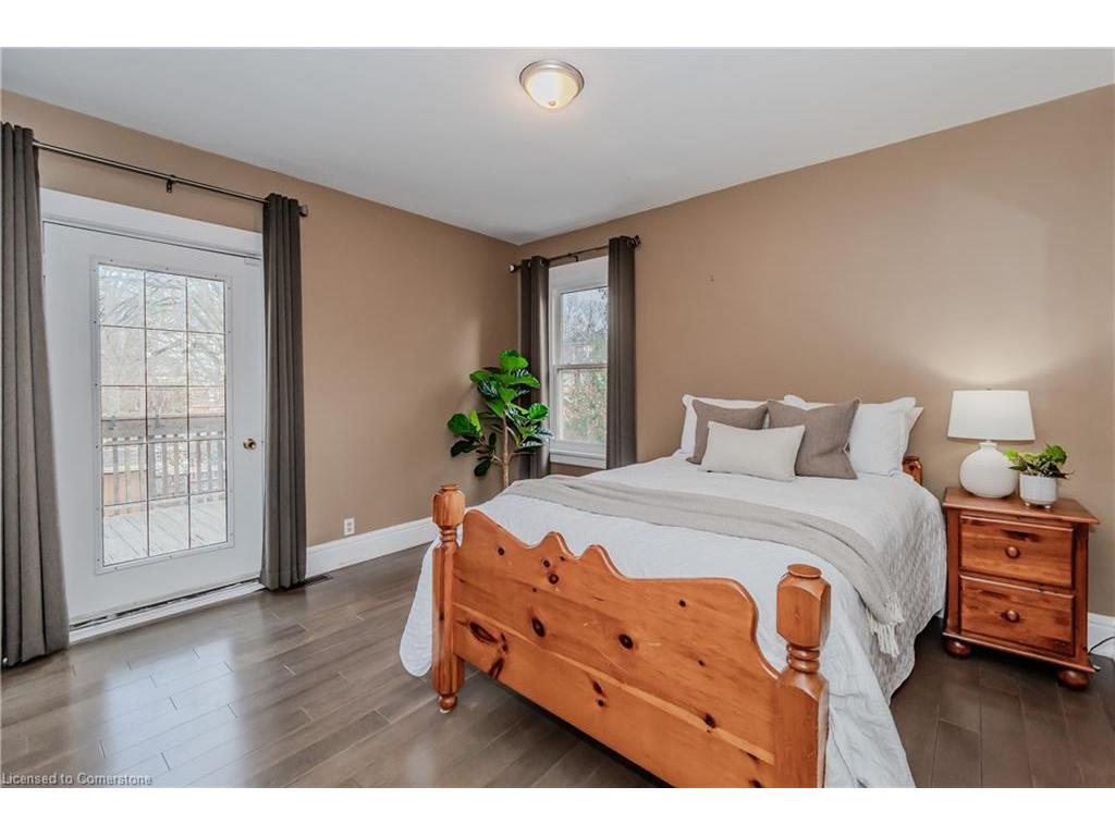 









42


Liverpool

Street,
Guelph,




ON
N1H 2K9

