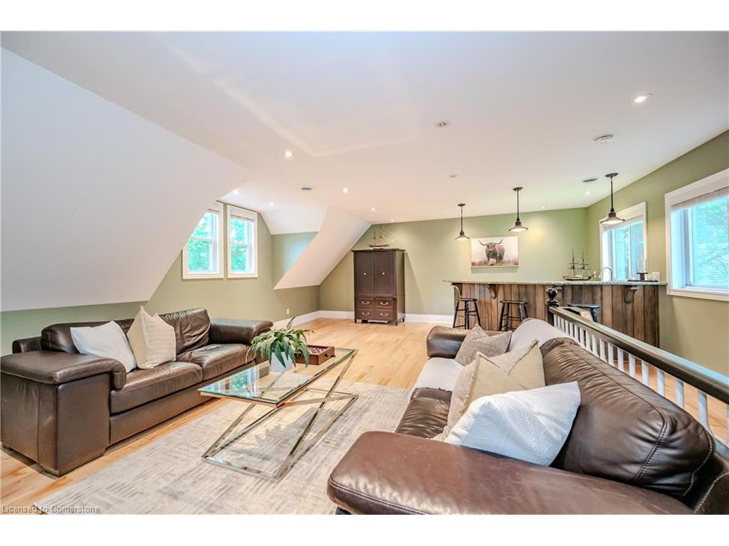 









42


Liverpool

Street,
Guelph,




ON
N1H 2K9

