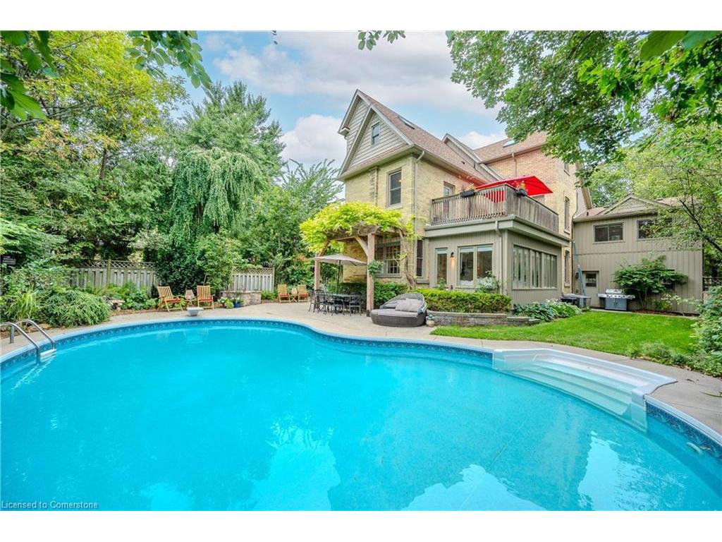 









42


Liverpool

Street,
Guelph,




ON
N1H 2K9

