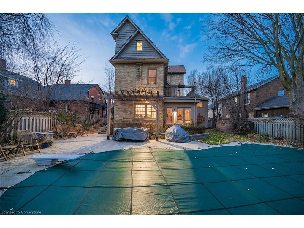 









42


Liverpool

Street,
Guelph,




ON
N1H 2K9

