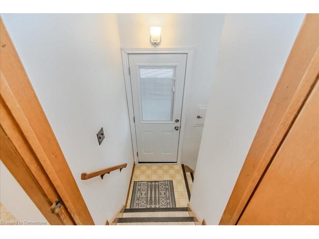 









244


Alma

Street North,
Guelph,




ON
N1H 5Y2

