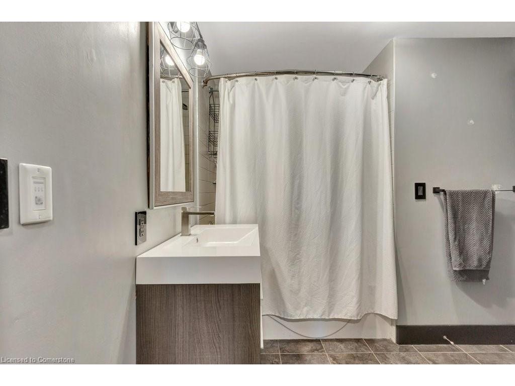 









24


Cedar

Street, 303,
Cambridge,




ON
N1S 0B2

