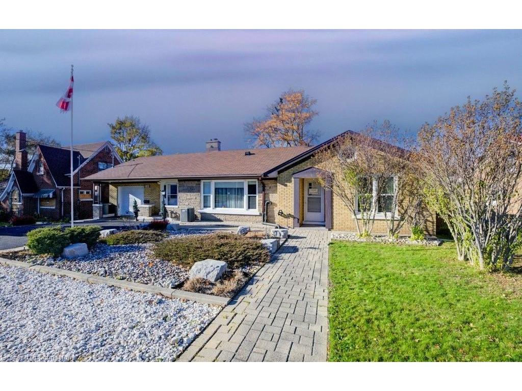 









230


Highland

Road West,
Kitchener,




ON
N2M 3C2

