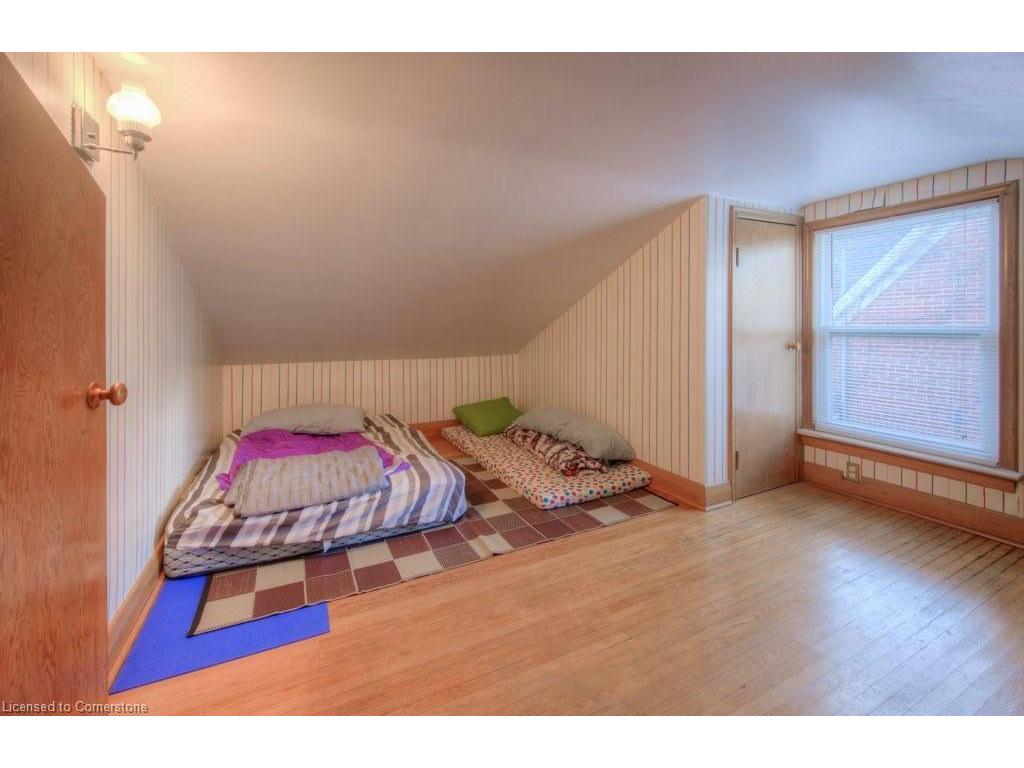 









230


Highland

Road West,
Kitchener,




ON
N2M 3C2

