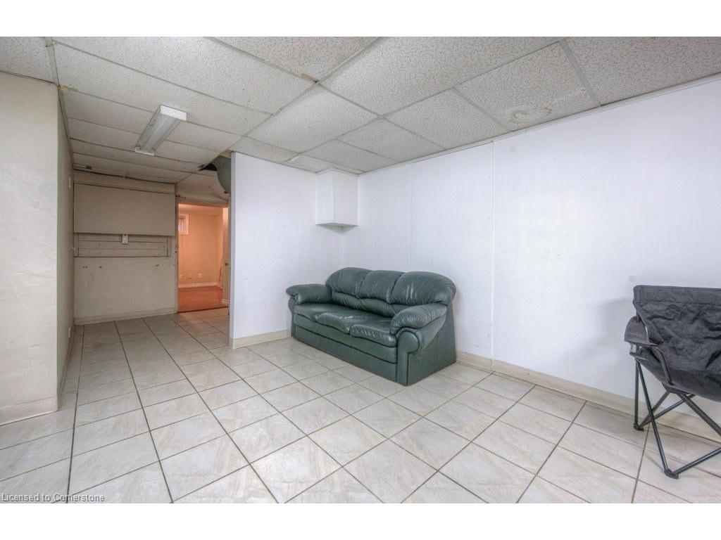 









230


Highland

Road West,
Kitchener,




ON
N2M 3C2

