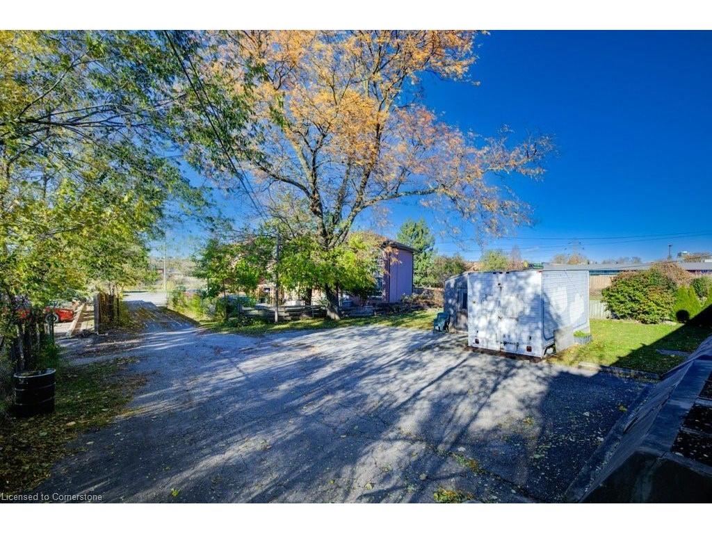 









230


Highland

Road West,
Kitchener,




ON
N2M 3C2

