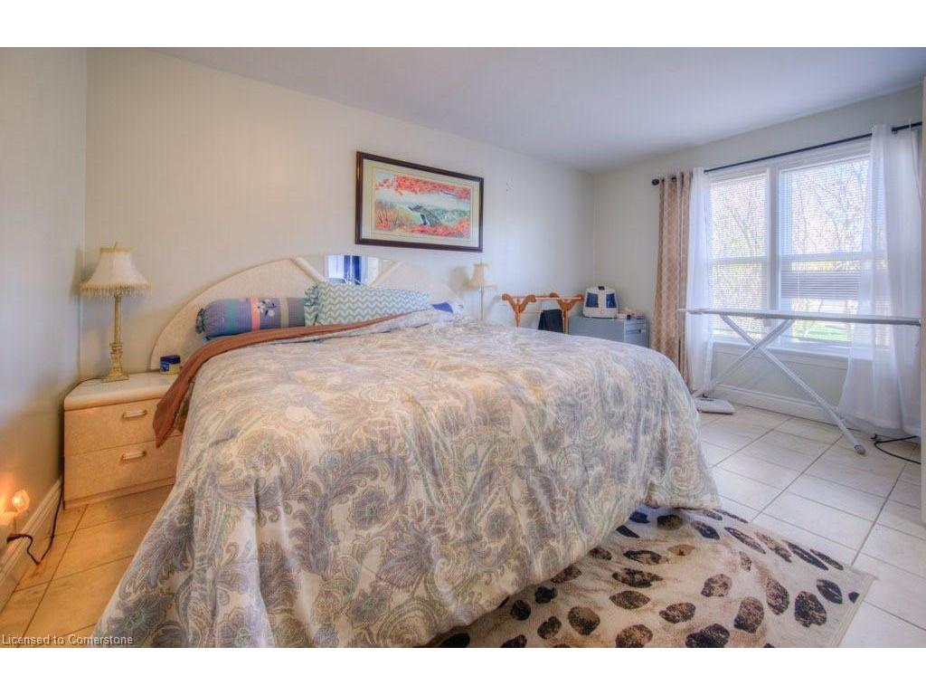 









230


Highland

Road West,
Kitchener,




ON
N2M 3C2

