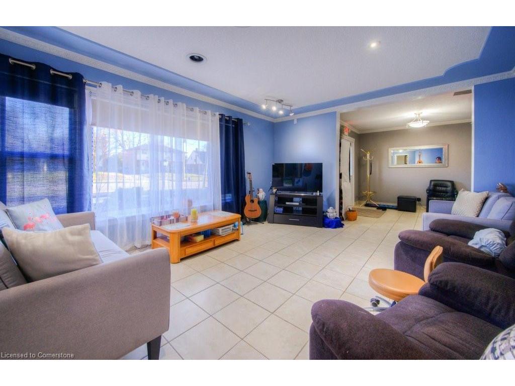









230


Highland

Road West,
Kitchener,




ON
N2M 3C2

