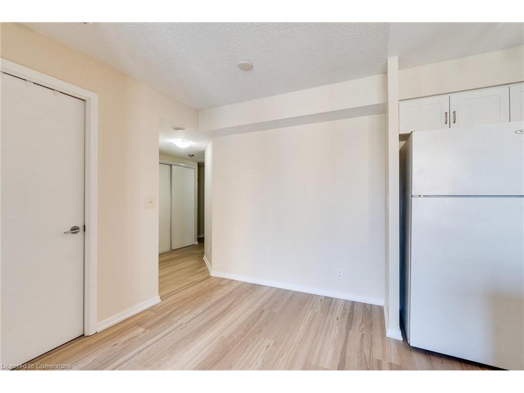 









76


Shuter

Street, 1301,
Toronto,




ON
M5B 1B4

