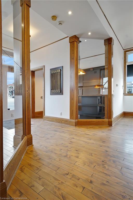 









10


Northumberland

Street,
Ayr,




ON
N0B 1E0

