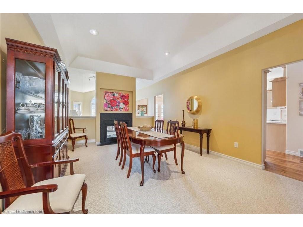 









23


Mount Royal

Place,
Cambridge,




ON
N1S 5B1

