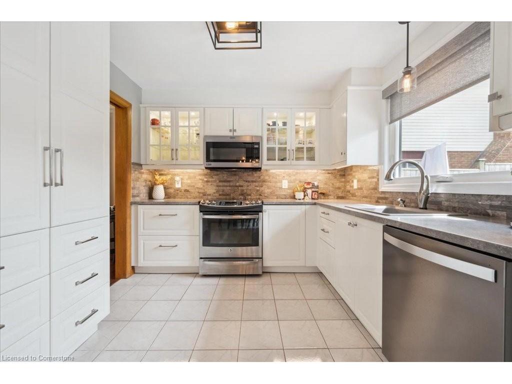 









5


Cabot

Court,
Guelph,




ON
N1G 3E4

