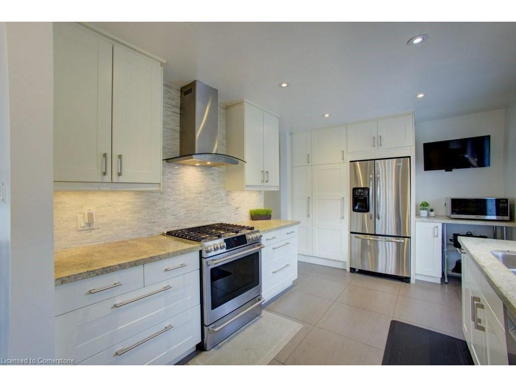 









22


Brougham

Crescent,
Etobicoke,




ON
M9R 1J4

