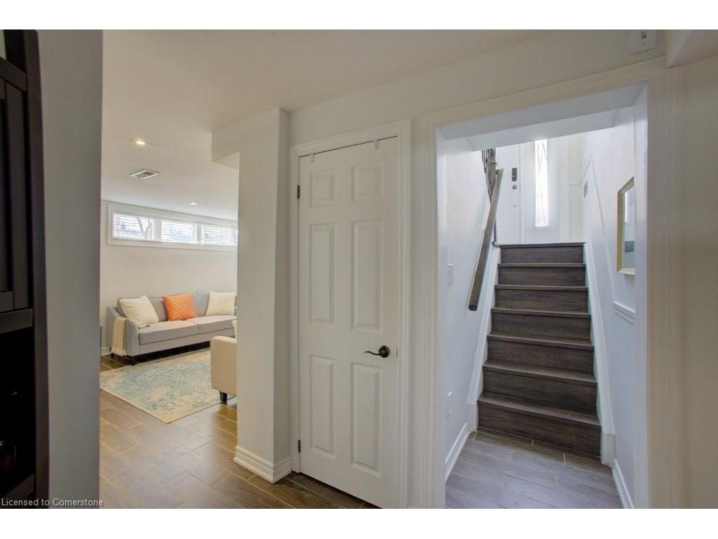 









22


Brougham

Crescent,
Etobicoke,




ON
M9R 1J4


