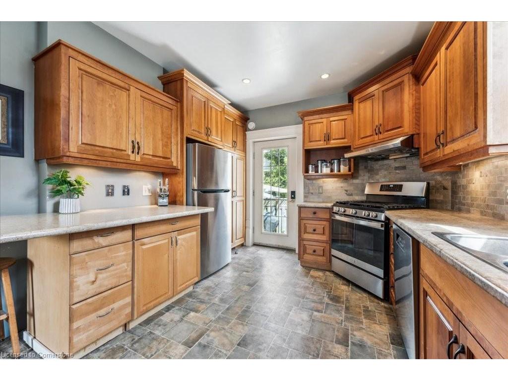 









454


Wallace

Avenue North,
Listowel,




ON
N4W 1L6

