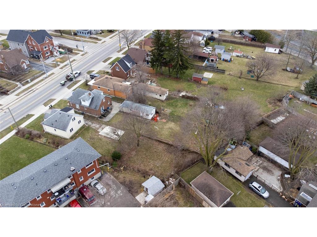 









296


Ottawa

Street South,
Kitchener,







ON
N2G 3T6

