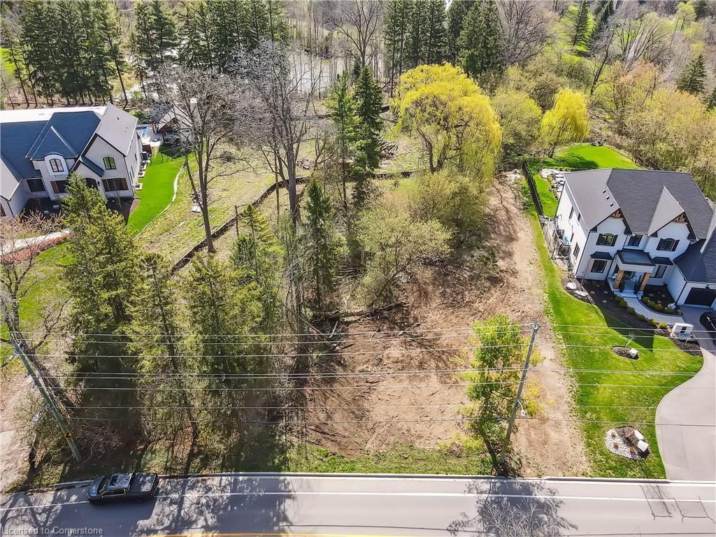 









176B


Woolwich

Street,
Kitchener,




ON
N2K 1S6

