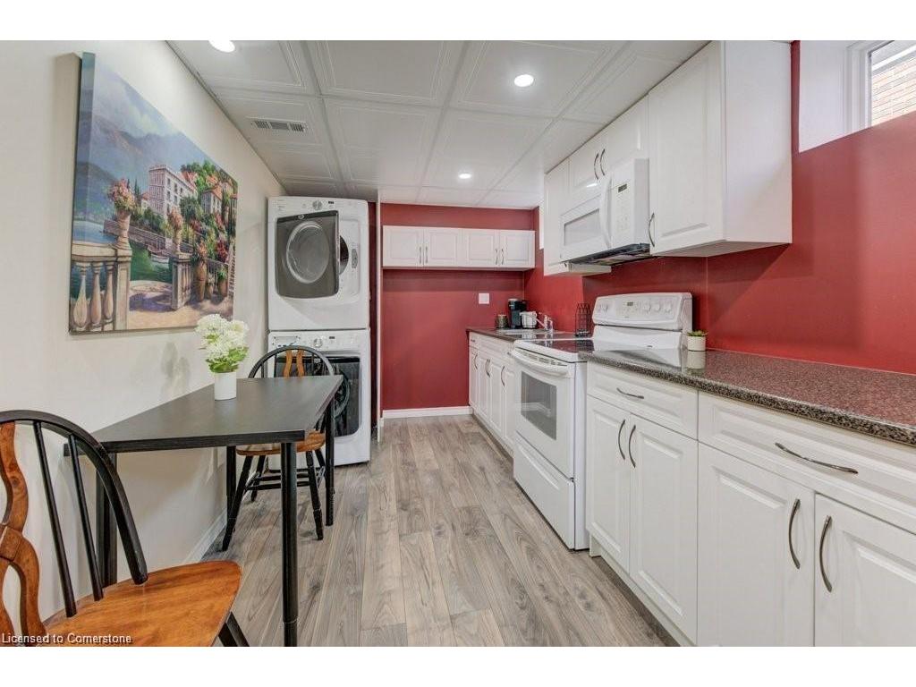 









13


Lowell

Street South, Basement,
Cambridge,




ON
N1R 5C8

