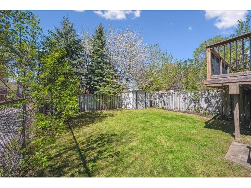 









421


Bairstow

Crescent, A,
Waterloo,




ON
N2K 2H7

