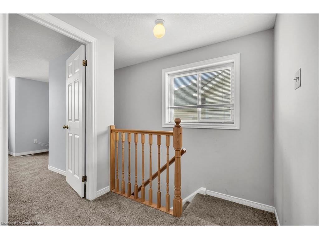 









18


Donnenwerth

Drive,
Kitchener,




ON
N2E 3X2

