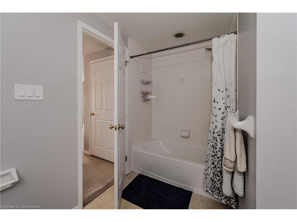 









120


Dudhope

Avenue, 20,
Cambridge,




ON
N1R 4T7

