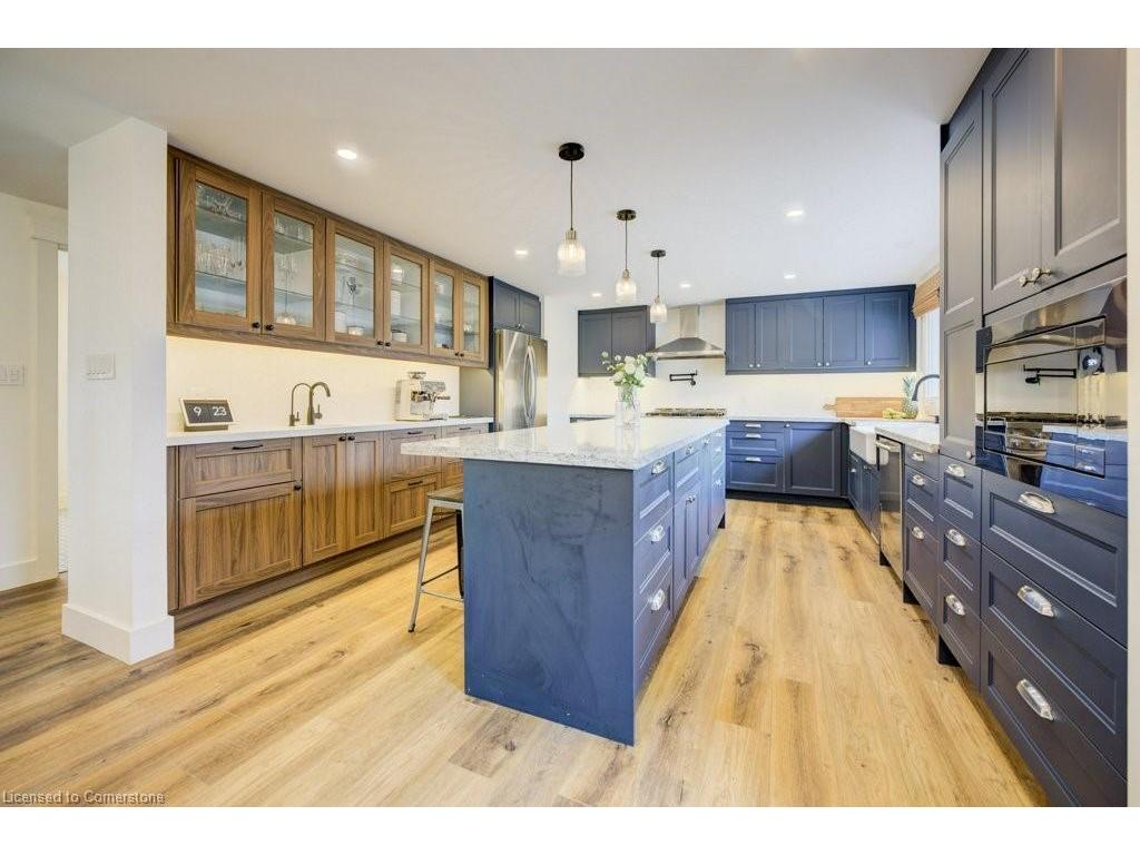 









36


Milton

Avenue West,
Cambridge,




ON
N3C 2Y4

