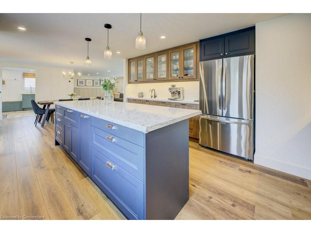









36


Milton

Avenue West,
Cambridge,




ON
N3C 2Y4

