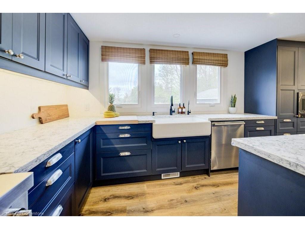 









36


Milton

Avenue West,
Cambridge,




ON
N3C 2Y4

